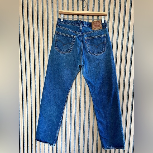 Vintage Levi’s 501 XX- Straight Leg Vintage button fly - made 09/2000 - Picture 9 of 10